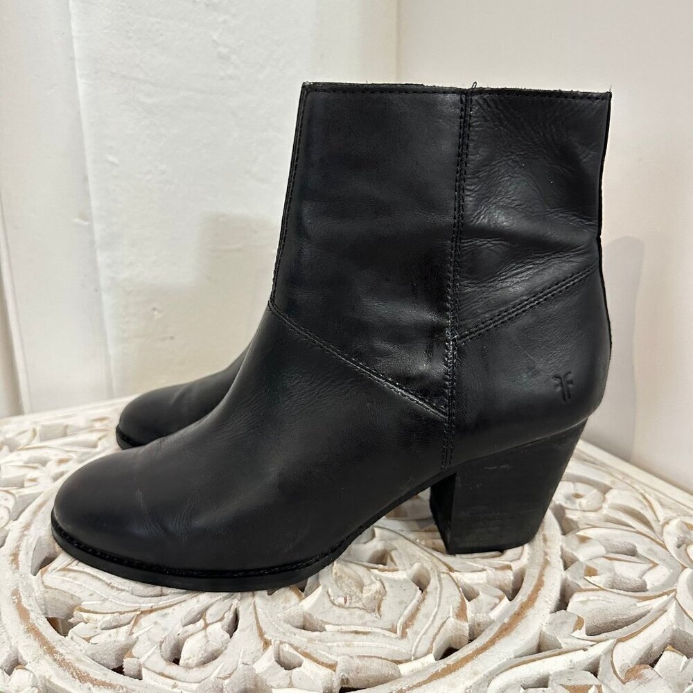 Frye leather booties with stacked heel 8.5